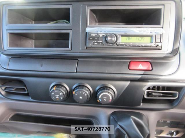 Mitsubishi CANTER 2024-10 719695-11