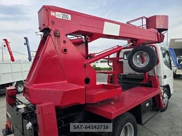 Mitsubishi CANTER 2007-06 1002466-12