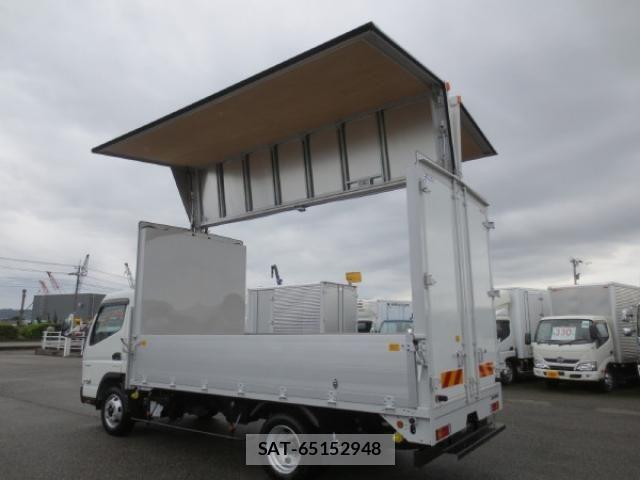 Mitsubishi CANTER 2023-10 453851-10