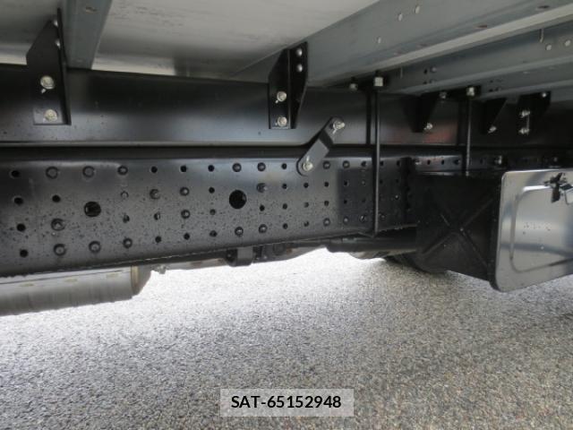 Mitsubishi CANTER 2023-10 453851-12
