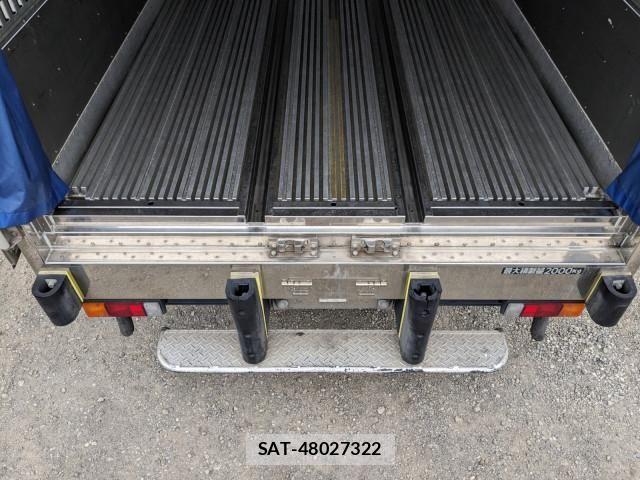 Mitsubishi CANTER 2016-09 911850-9