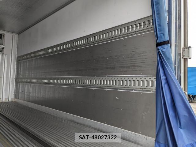 Mitsubishi CANTER 2016-09 911850-17