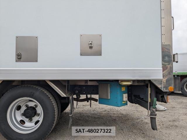 Mitsubishi CANTER 2016-09 911850-20