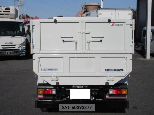 Mitsubishi CANTER 2024-10 719694-4