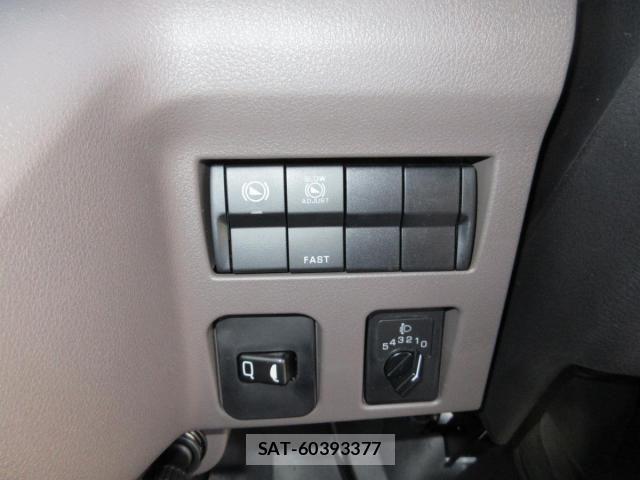 Mitsubishi CANTER 2024-10 719694-13