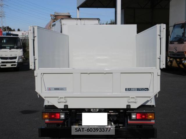 Mitsubishi CANTER 2024-10 719694-20