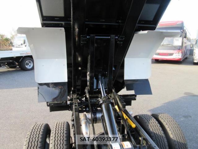 Mitsubishi CANTER 2024-10 719694-28