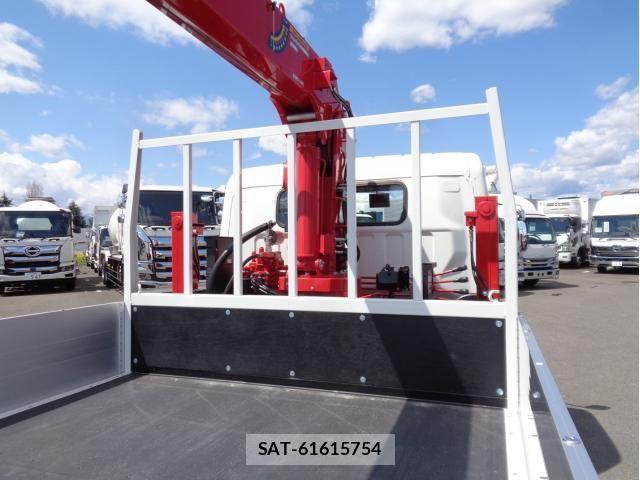 Mitsubishi CANTER 2024-10 858406-5