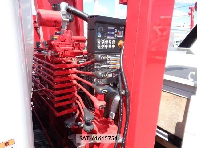 Mitsubishi CANTER 2024-10 858406-6