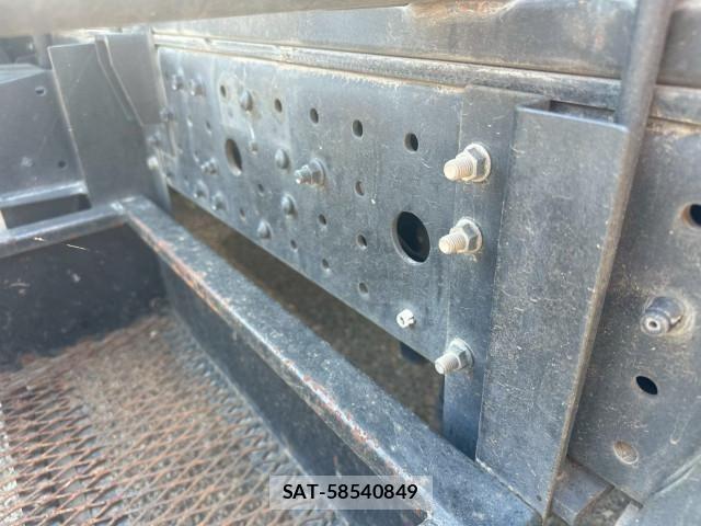 Mitsubishi CANTER 2019-04 830065-16