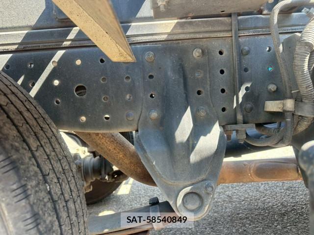 Mitsubishi CANTER 2019-04 830065-17