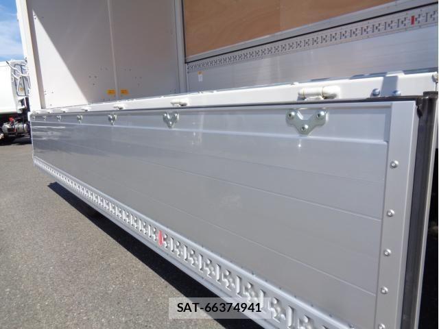 Mitsubishi CANTER 2023-09 453850-8