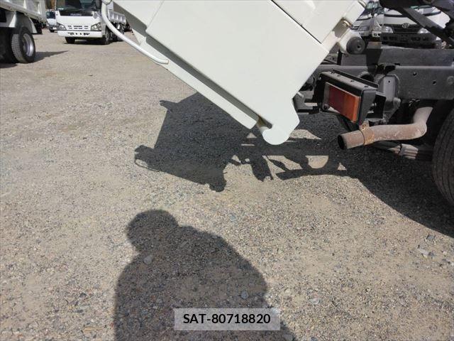 Mitsubishi CANTER 2006-02 405561-12