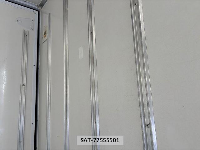 Mitsubishi CANTER 2017-12 606074-9