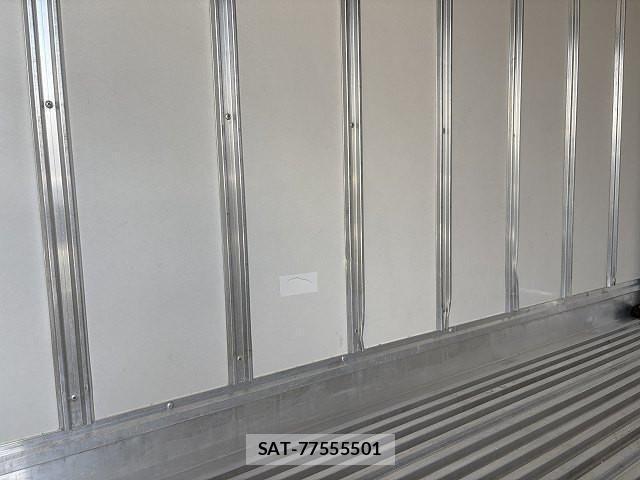 Mitsubishi CANTER 2017-12 606074-11