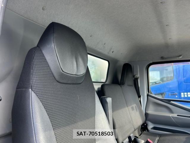 Mitsubishi CANTER 2016-12 858349-19