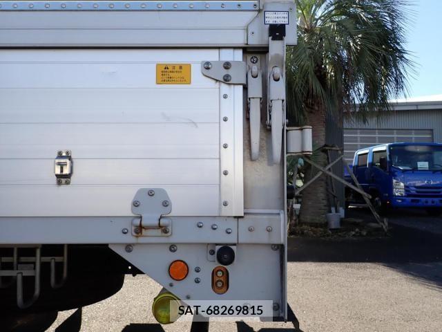 Mitsubishi CANTER 2019-02 858208-16