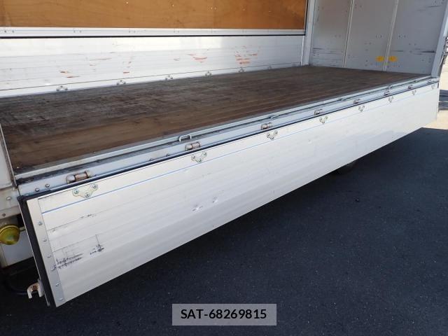 Mitsubishi CANTER 2019-02 858208-20