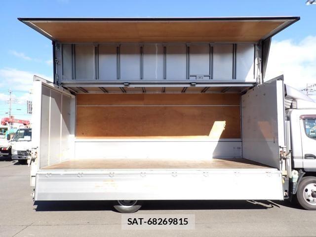 Mitsubishi CANTER 2019-02 858208-23