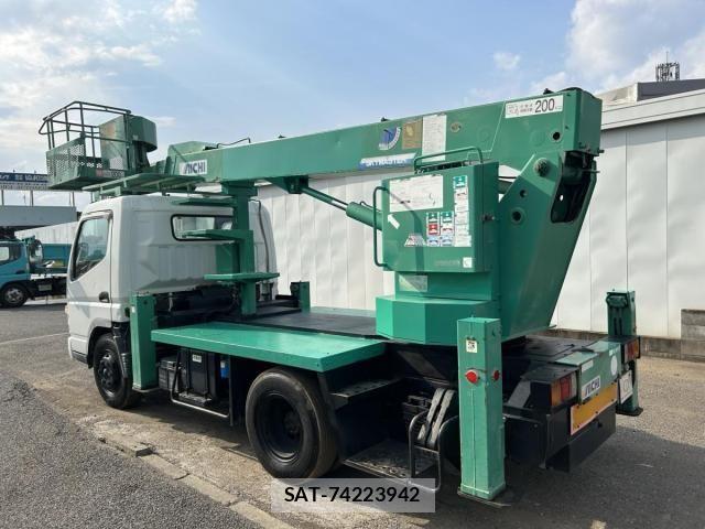Mitsubishi CANTER 2003-10 405329-17