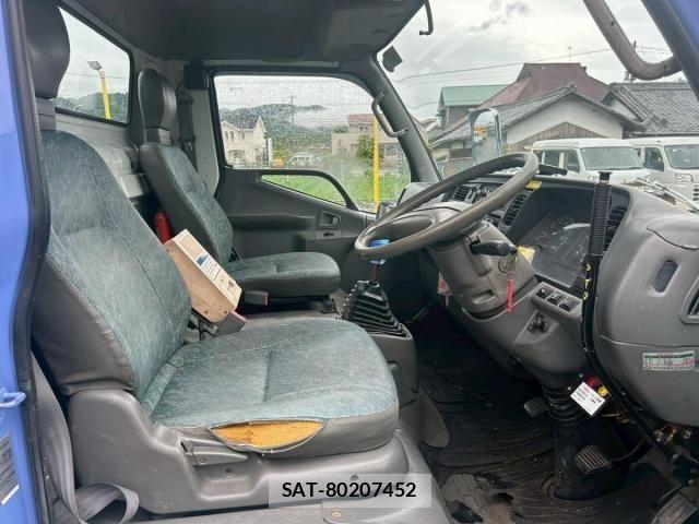 Mitsubishi CANTER 2002-07 1172343-23