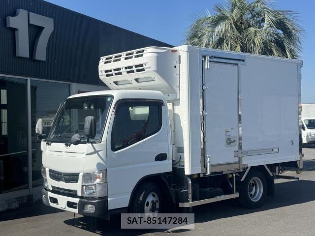Mitsubishi CANTER 2018-05 1204833-0