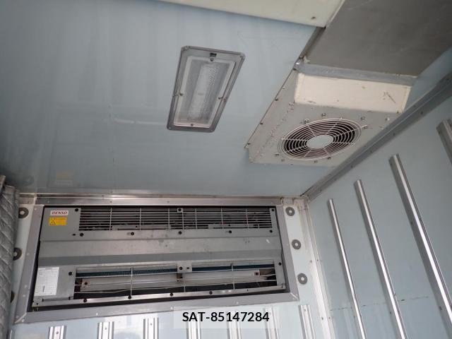 Mitsubishi CANTER 2018-05 1204833-13