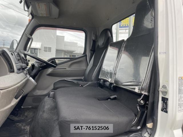 Mitsubishi CANTER 2017-09 797046-7