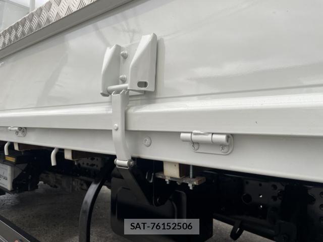 Mitsubishi CANTER 2017-09 797046-27