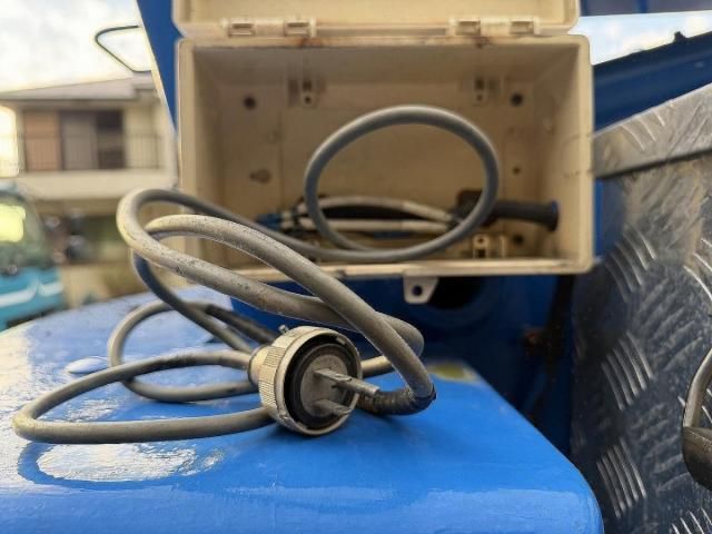 Mitsubishi CANTER 2008-10 1543374-20