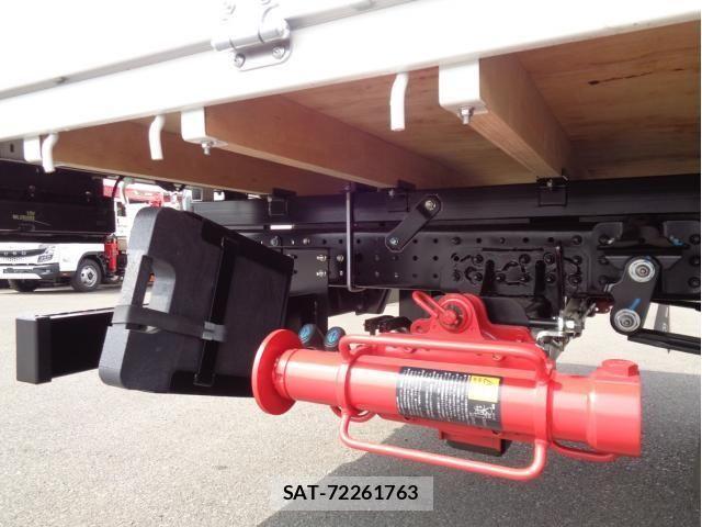 Mitsubishi CANTER 2024-12 869285-8