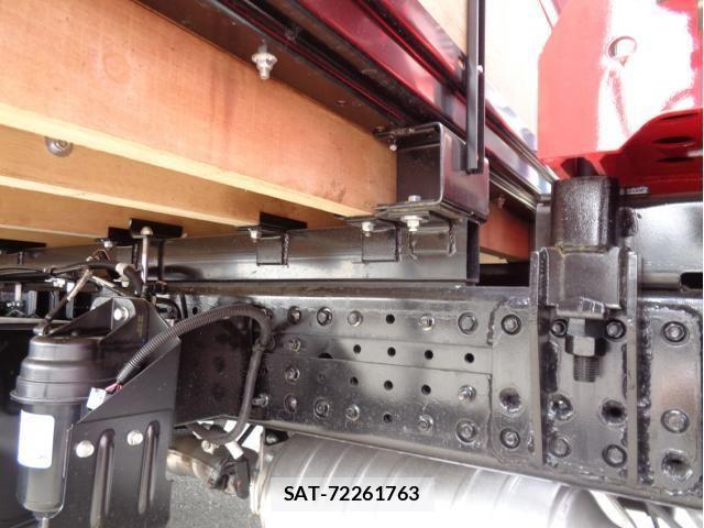 Mitsubishi CANTER 2024-12 869285-11