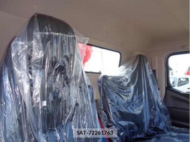 Mitsubishi CANTER 2024-12 869285-17
