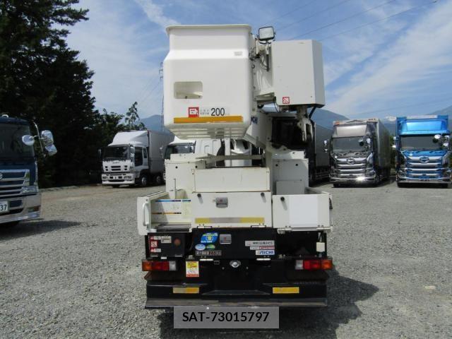 Mitsubishi CANTER 2017-12 405519-4