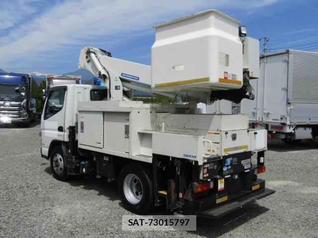 Mitsubishi CANTER 2017-12 405519-5