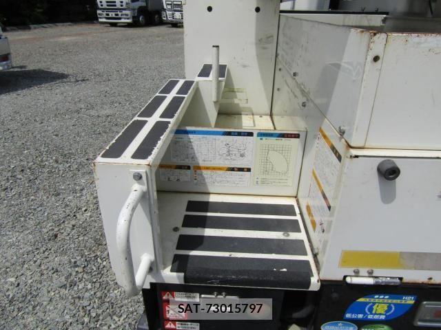 Mitsubishi CANTER 2017-12 405519-20