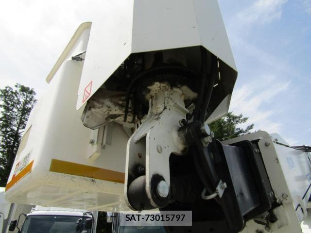Mitsubishi CANTER 2017-12 405519-24