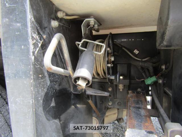Mitsubishi CANTER 2017-12 405519-25