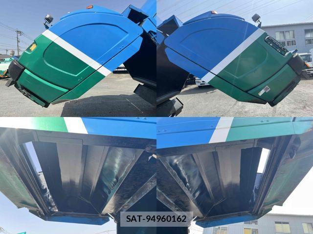 Mitsubishi CANTER 2015-03 1584876-17