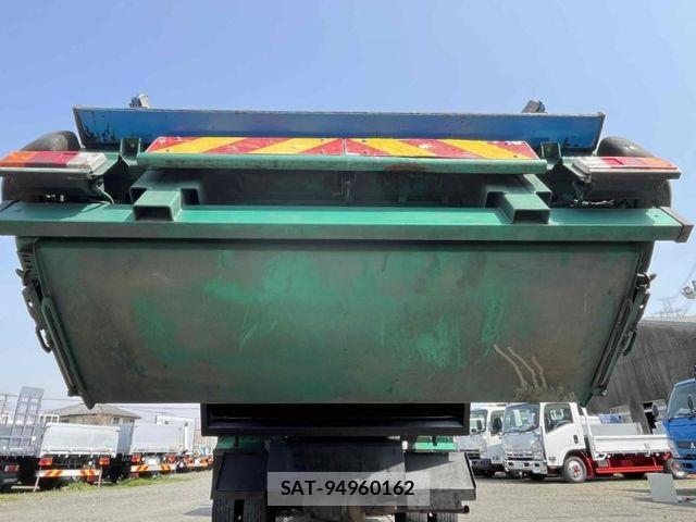 Mitsubishi CANTER 2015-03 1584876-18