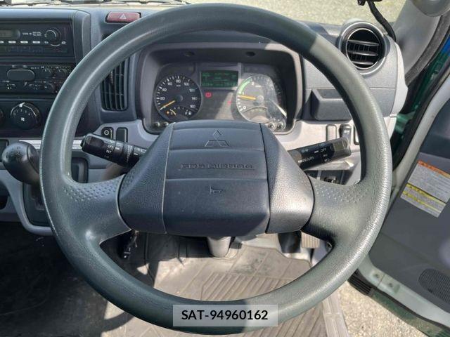 Mitsubishi CANTER 2015-03 1584876-22