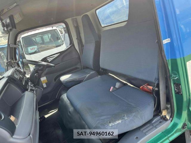 Mitsubishi CANTER 2015-03 1584876-24