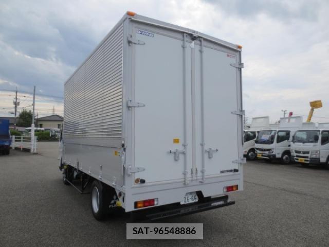 Mitsubishi CANTER 2023-06 405309-4