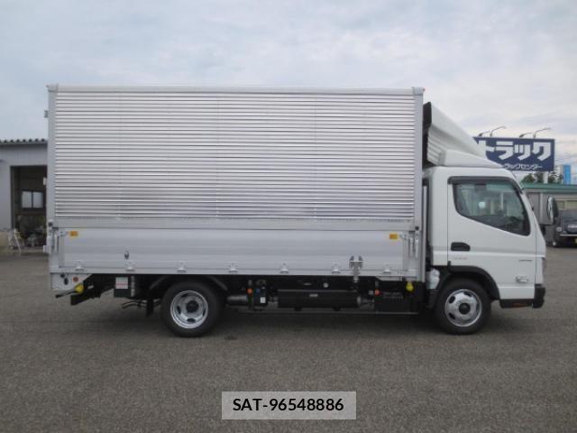 Mitsubishi CANTER 2023-06 405309-7