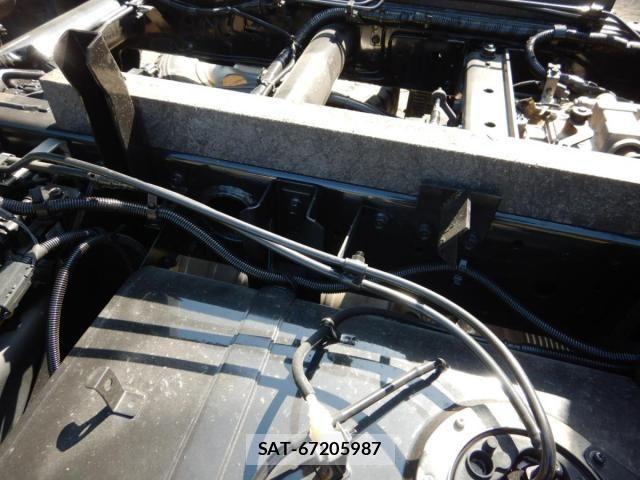 Mitsubishi CANTER 2017-03 1584892-15