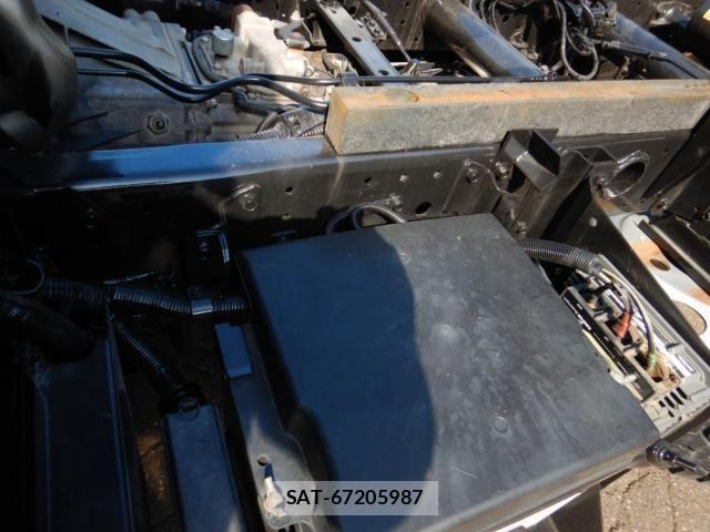 Mitsubishi CANTER 2017-03 1584892-20