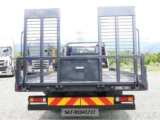 Mitsubishi CANTER 2022-05 1584844-4