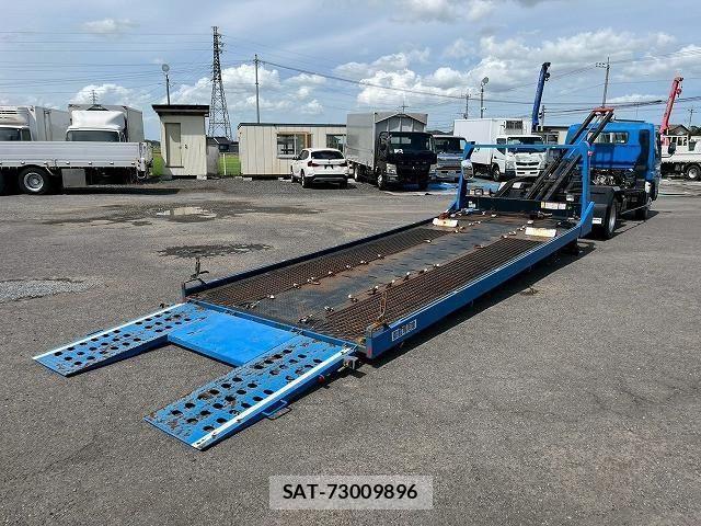 Mitsubishi CANTER 2017-02 1584868-9