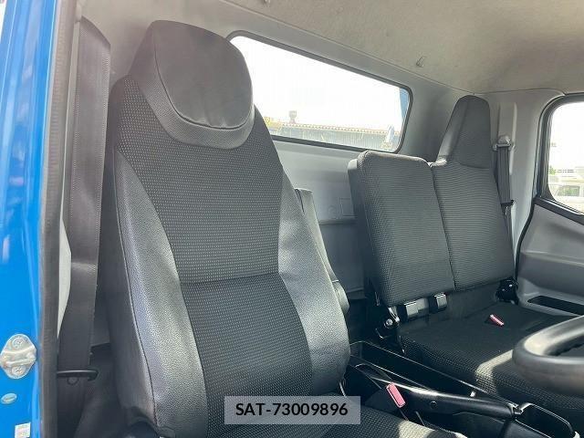 Mitsubishi CANTER 2017-02 1584868-21