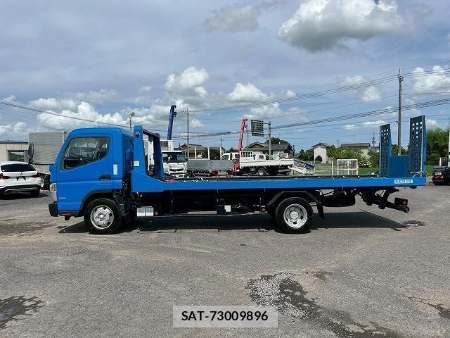 Mitsubishi CANTER 2017-02 1584868-7